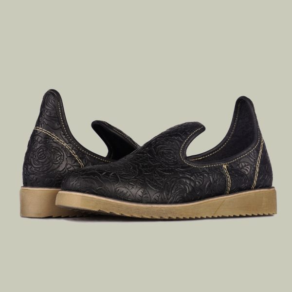 گیوه 3 گلدار زنانه مشکی گیوه 3 گلدار زنانه مشکی