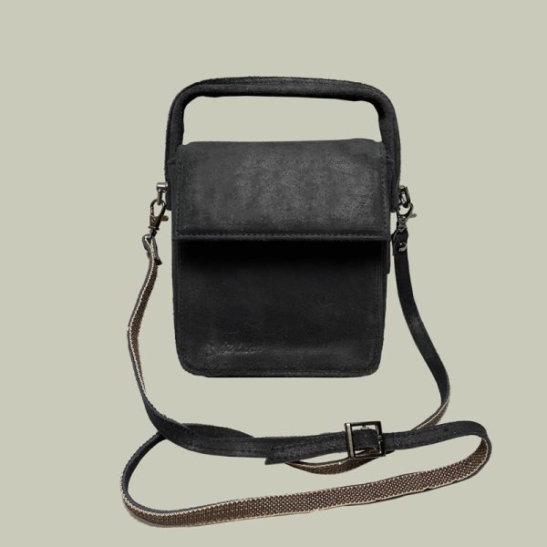 کیف-دوشی-پلاک-مشکی-1 کیف پلاک چرم روستیک مشکی ویزلند