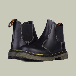 بوت فیوچر کشی چرم شبرو مشکی زنانه