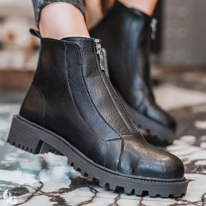بوت ماسون مشکی با زیره ترمو و چرم صنعتی مخصوص وگان ها
